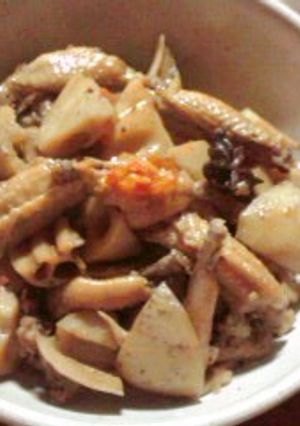 手羽中とホックホクれんこんの中華風煮物-レシピのメイン写真