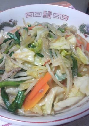 辛い！野菜てんこ盛りちゃんぽん-レシピのメイン写真