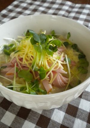 ランチに♪ハムチーちゃんぽん-レシピのメイン写真