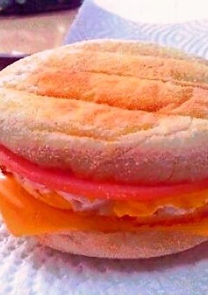 朝マック風！人気のエッグマフィン-レシピのメイン写真