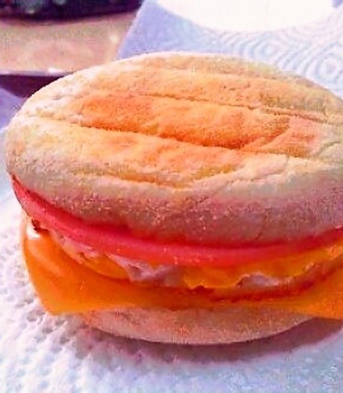 あーむずえっぐまふぃん エッグマックマフィン® | メニュー情報 | マクドナルド公式