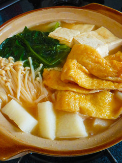 土鍋で豆乳味噌煮込みうどん-レシピのメイン写真