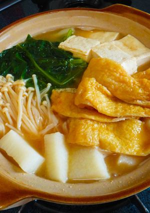 土鍋で豆乳味噌煮込みうどん-レシピのメイン写真