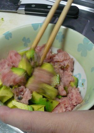 美味！アボガドと中落ちのジェノバ風-レシピのメイン写真