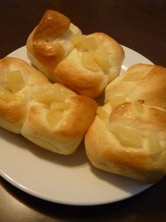 洋梨のおやつパン-レシピのメイン写真