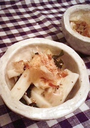 山芋とワカメの☆胡麻油あえ-レシピのメイン写真