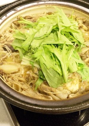 秋の鍋はコレ!きのこ鍋-レシピのメイン写真