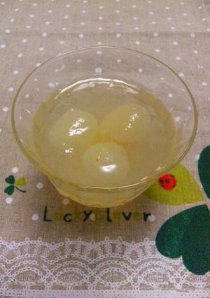 ぶどうのちょっぴり白ワイン寒天ゼリー♪-レシピのメイン写真