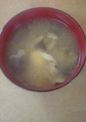天然ぶなしめじの味噌汁-レシピのメイン写真