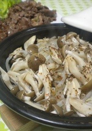 もやしとしめじのタジン蒸し-レシピのメイン写真