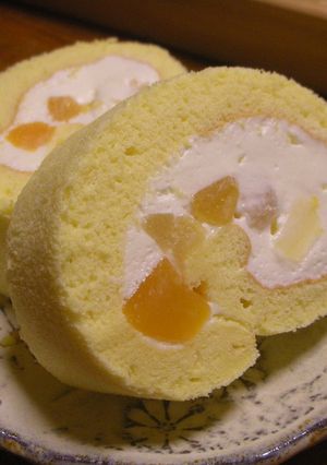 ✿フルーツinロールケーキ✿-レシピのメイン写真