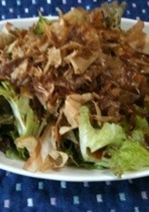 これは料理⁇シンプルレタスサラダ-レシピのメイン写真