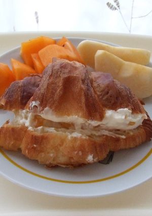 簡単！豪華♪クリチのフルーツぱん-レシピのメイン写真