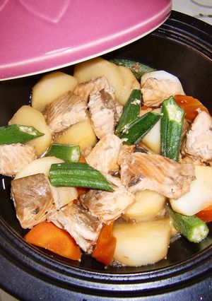 タジン鍋で鮭とかぶの洋風煮-レシピのメイン写真