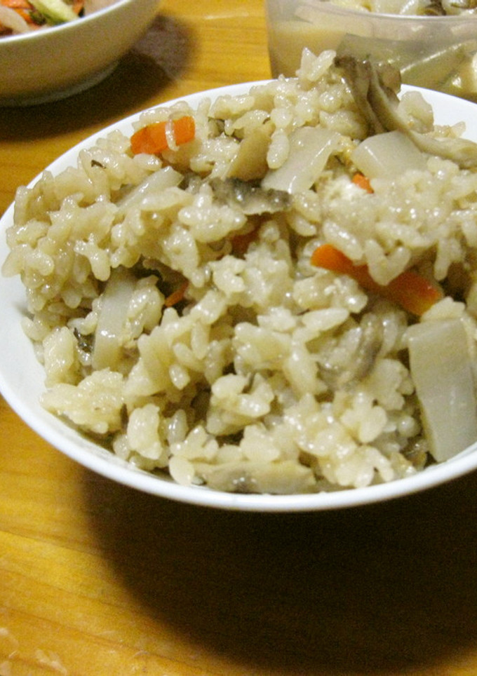 きのこの炊き込みご飯-レシピのメイン写真