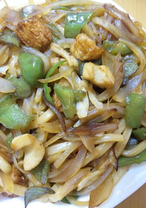 野菜たっぷり！　お好みソースの焼きうどん-レシピのメイン写真