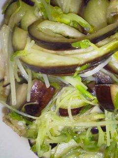 豆苗と茄子の塩麹炒め-レシピのメイン写真