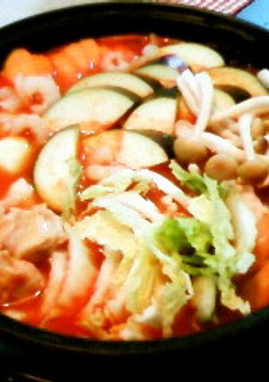 栄養満点＊コク旨トマト鍋-レシピのメイン写真