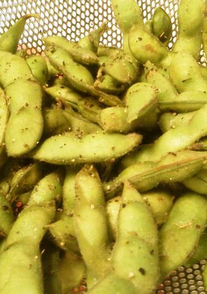 ♪ルクで枝豆の蒸しゆで♪-レシピのメイン写真