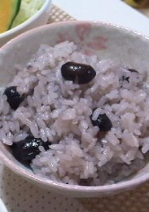 浸して炊くだけ＊簡単＊黒豆ごはん-レシピのメイン写真