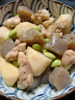 里芋と鳥もも肉の煮込み-レシピのメイン写真