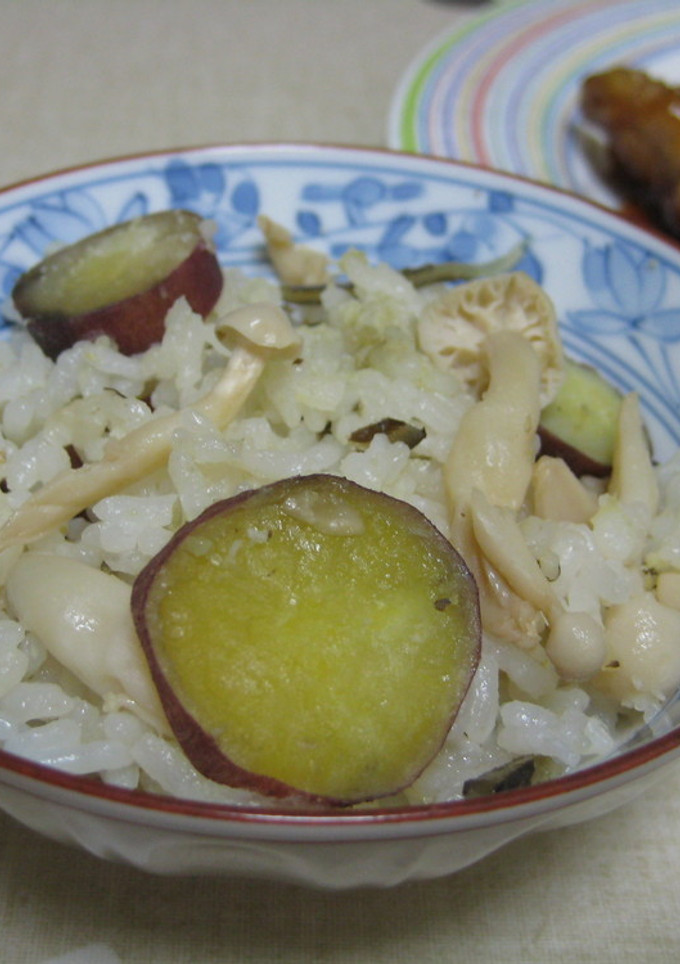 さつまいもとぶなピーの炊き込みご飯-レシピのメイン写真