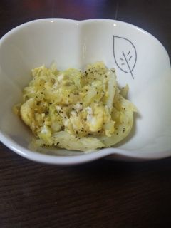 簡単☆卵とキャベツのバター炒め-レシピのメイン写真