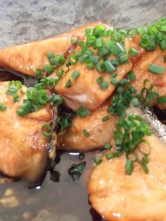 ごはんに合います♡生鮭のバター照り焼き-レシピのメイン写真