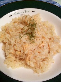 オニオンスープ活用!鮭の洋風炊き込みご飯-レシピのメイン写真