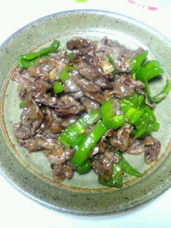 【簡単中華】牛肉とピーマンのW黒胡椒炒め-レシピのメイン写真