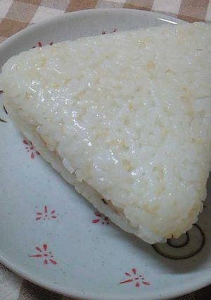 ✿シーチキン風おかかおむすび✿-レシピのメイン写真
