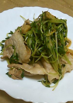 豆苗と豚肉の炒め-レシピのメイン写真