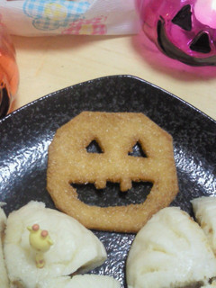 ハロウィンに!簡単揚げパン☆-レシピのメイン写真