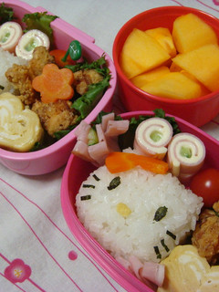 簡単!キティのキャラ弁当♪-レシピのメイン写真