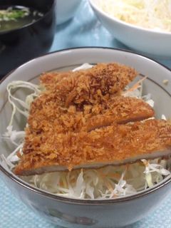 キャベツとトンカツの激ウマ豚キャベ丼-レシピのメイン写真