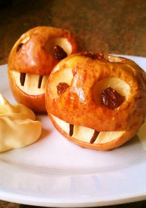 ハロウィントリート★焼きリンゴモンスター-レシピのメイン写真