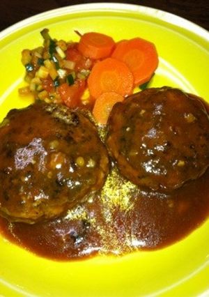 チーズ入り☆煮込みハンバーグ-レシピのメイン写真