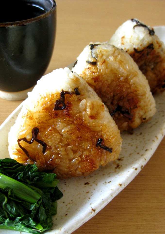 長芋と塩昆布の焼きおにぎり-レシピのメイン写真