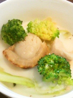 ホタテと鶏肉の野菜スープ風鍋-レシピのメイン写真