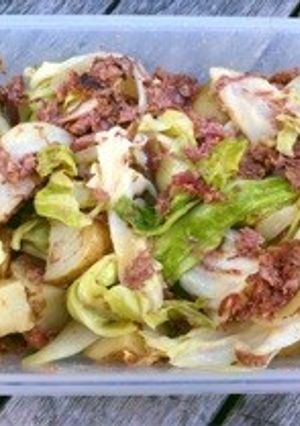 コンビーフとじゃがキャベツ炒め-レシピのメイン写真