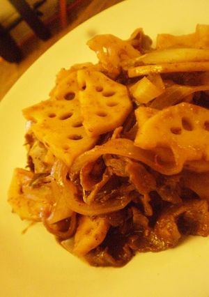 れんこんと牛肉のピリ辛黒酢炒め-レシピのメイン写真