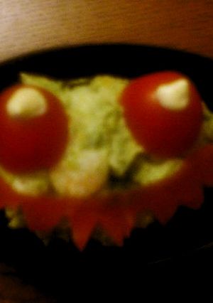 寝不足のこうもりが笑う アボカドサラダ-レシピのメイン写真