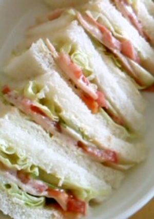 ハムと野菜たっぷりサンド-レシピのメイン写真
