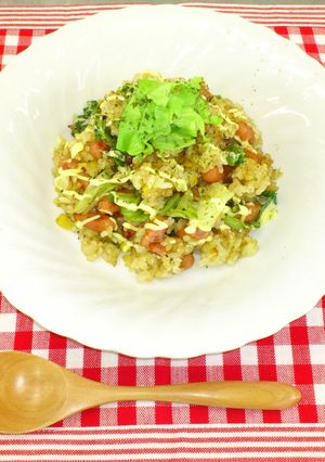 ポークビッツとレタスとたくあんの炒飯-レシピのメイン写真