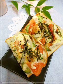 レンコンとトマトと胡瓜の和風トースト-レシピのメイン写真