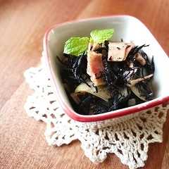 A picture of 癖になる♪ベーコンバターの洋風ひじき炒め.