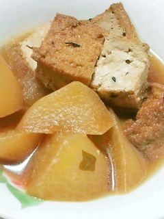煮込むだけ。厚揚げと大根の煮物-レシピのメイン写真