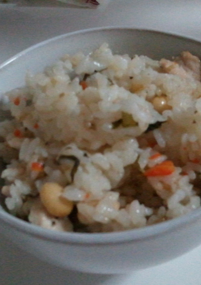 大豆と大根菜の炊き込みご飯♪-レシピのメイン写真