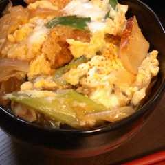 からあげで簡単！ふわとろ卵の唐揚げ丼-レシピのメイン写真