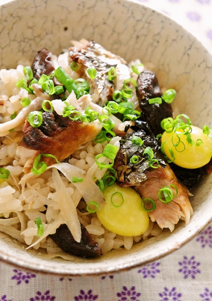 サンマときのこと銀杏の秋の炊き込みご飯-レシピのメイン写真
